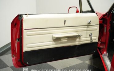Oldsmobile-Dynamic-88-1966-Red-White-37