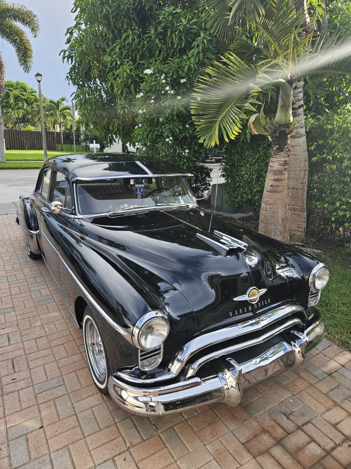 Oldsmobile-Eighty-Eight-1950-Sedan-17
