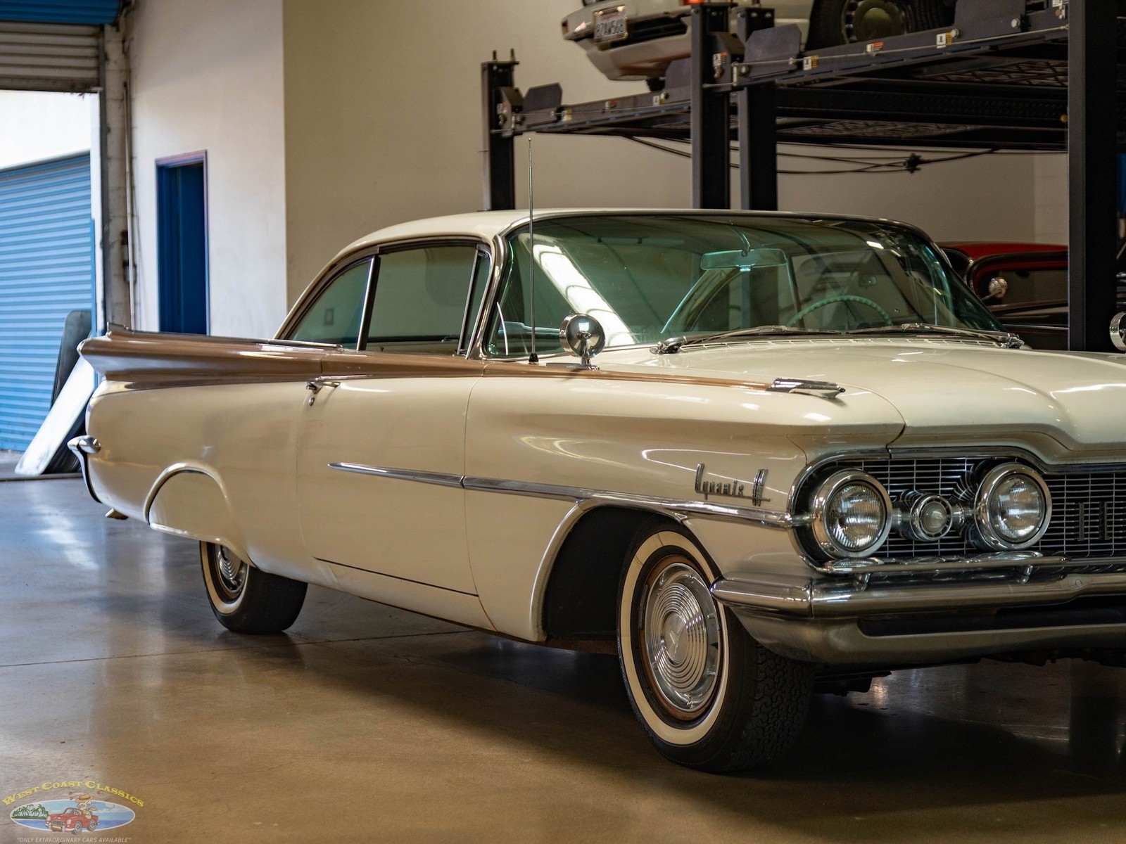Oldsmobile-Eighty-Eight-1959-2-Door-Hardtop-11