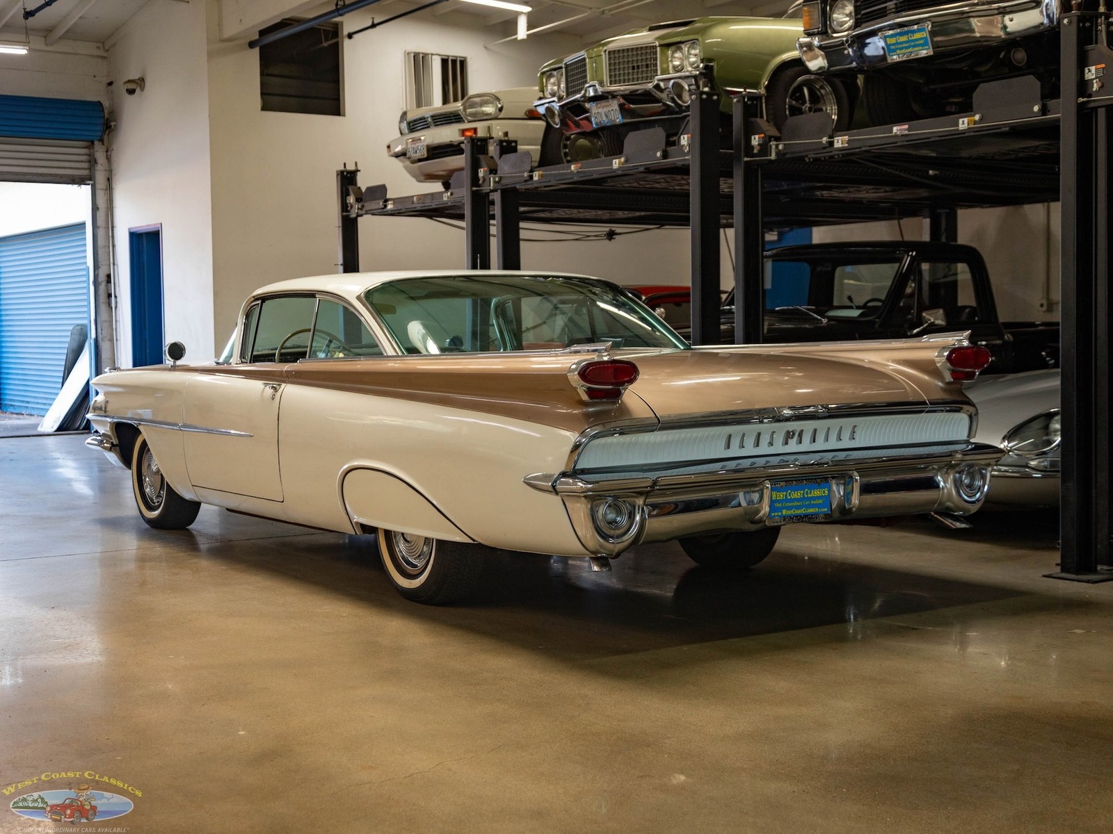 Oldsmobile-Eighty-Eight-1959-2-Door-Hardtop-15