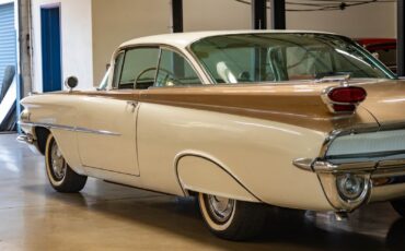 Oldsmobile-Eighty-Eight-1959-2-Door-Hardtop-16