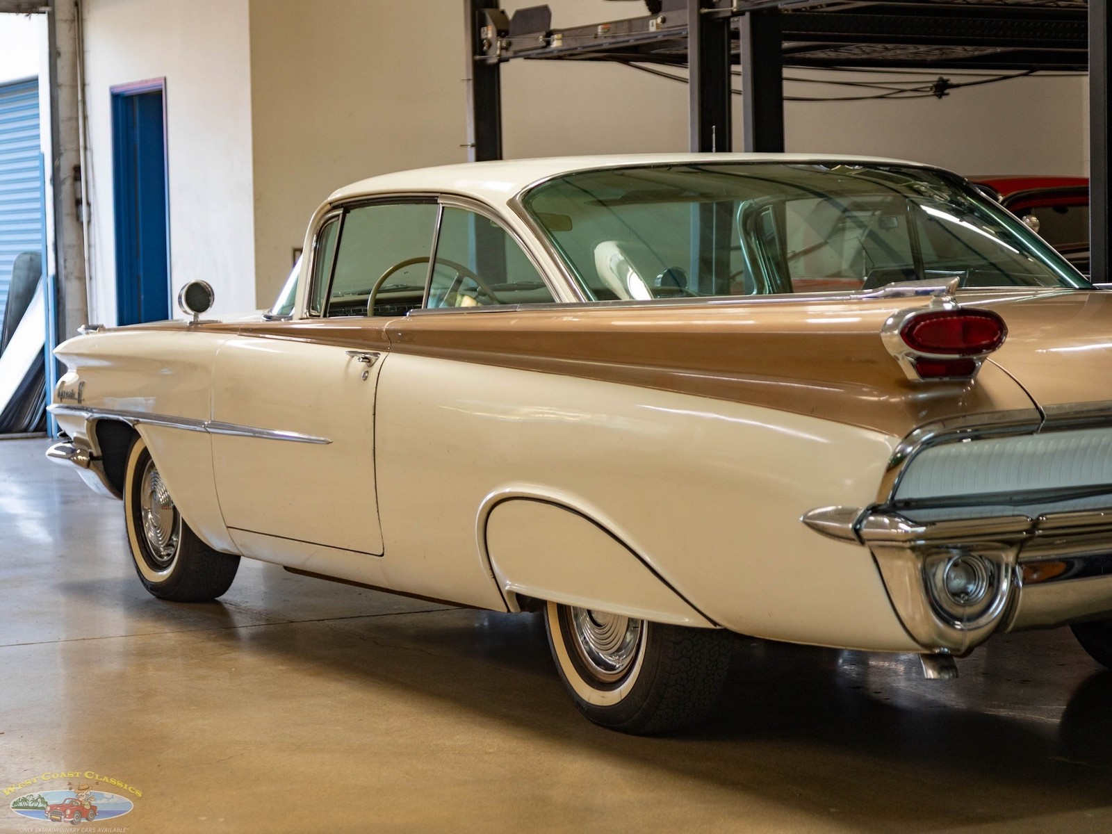 Oldsmobile-Eighty-Eight-1959-2-Door-Hardtop-16