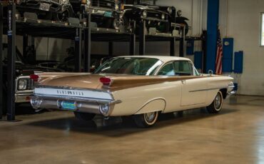 Oldsmobile-Eighty-Eight-1959-2-Door-Hardtop-18