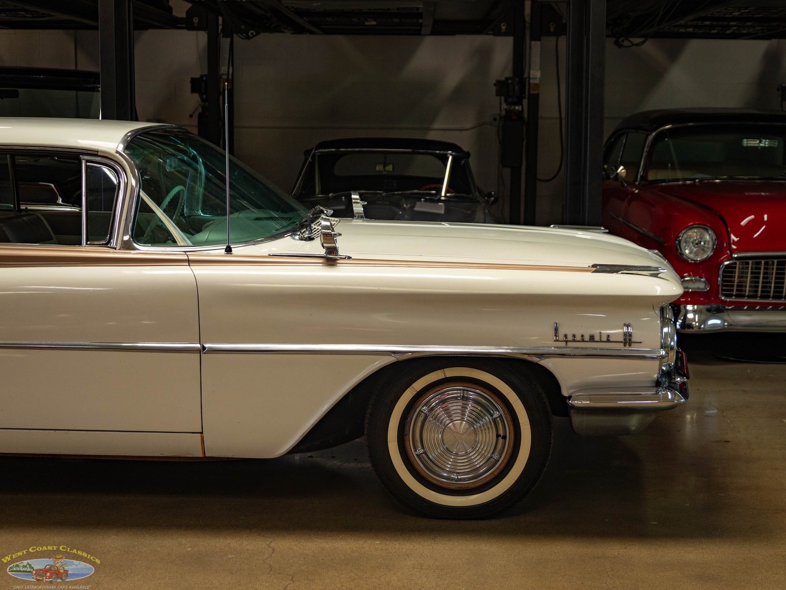Oldsmobile-Eighty-Eight-1959-2-Door-Hardtop-3