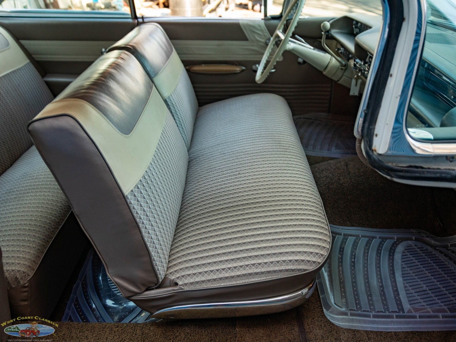 Oldsmobile-Eighty-Eight-1959-2-Door-Hardtop-39
