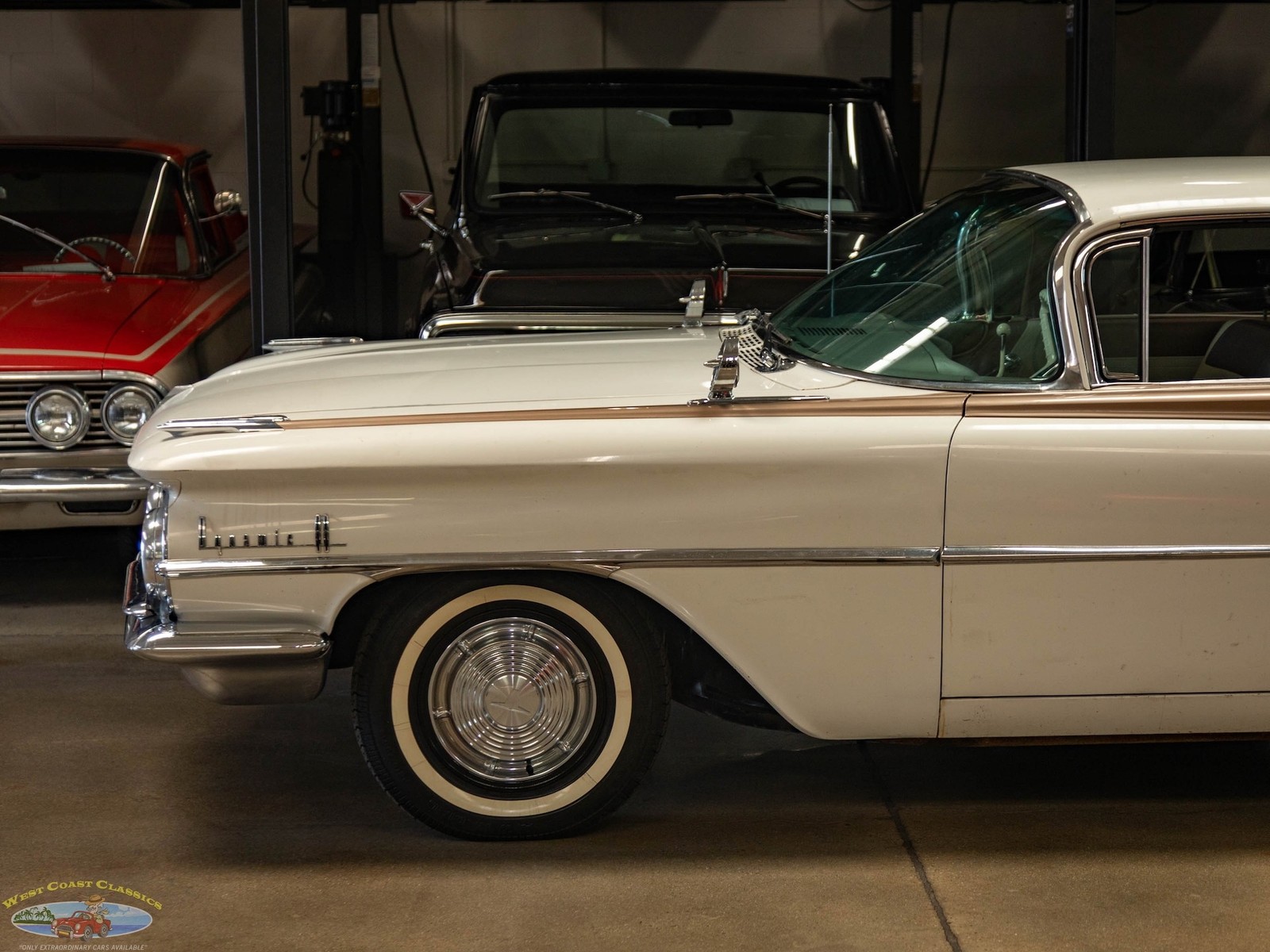 Oldsmobile-Eighty-Eight-1959-2-Door-Hardtop-4