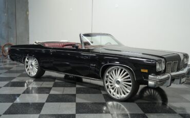 Oldsmobile-Eighty-Eight-1975-Convertible-13