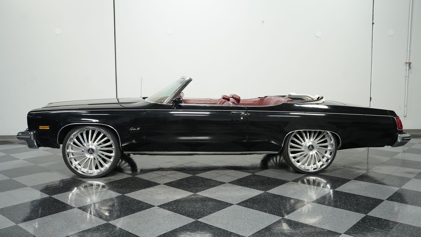 Oldsmobile-Eighty-Eight-1975-Convertible-2