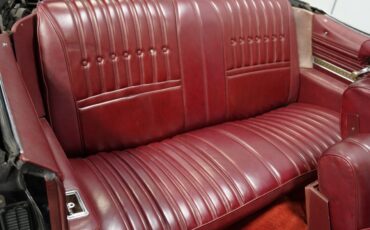 Oldsmobile-Eighty-Eight-1975-Convertible-36