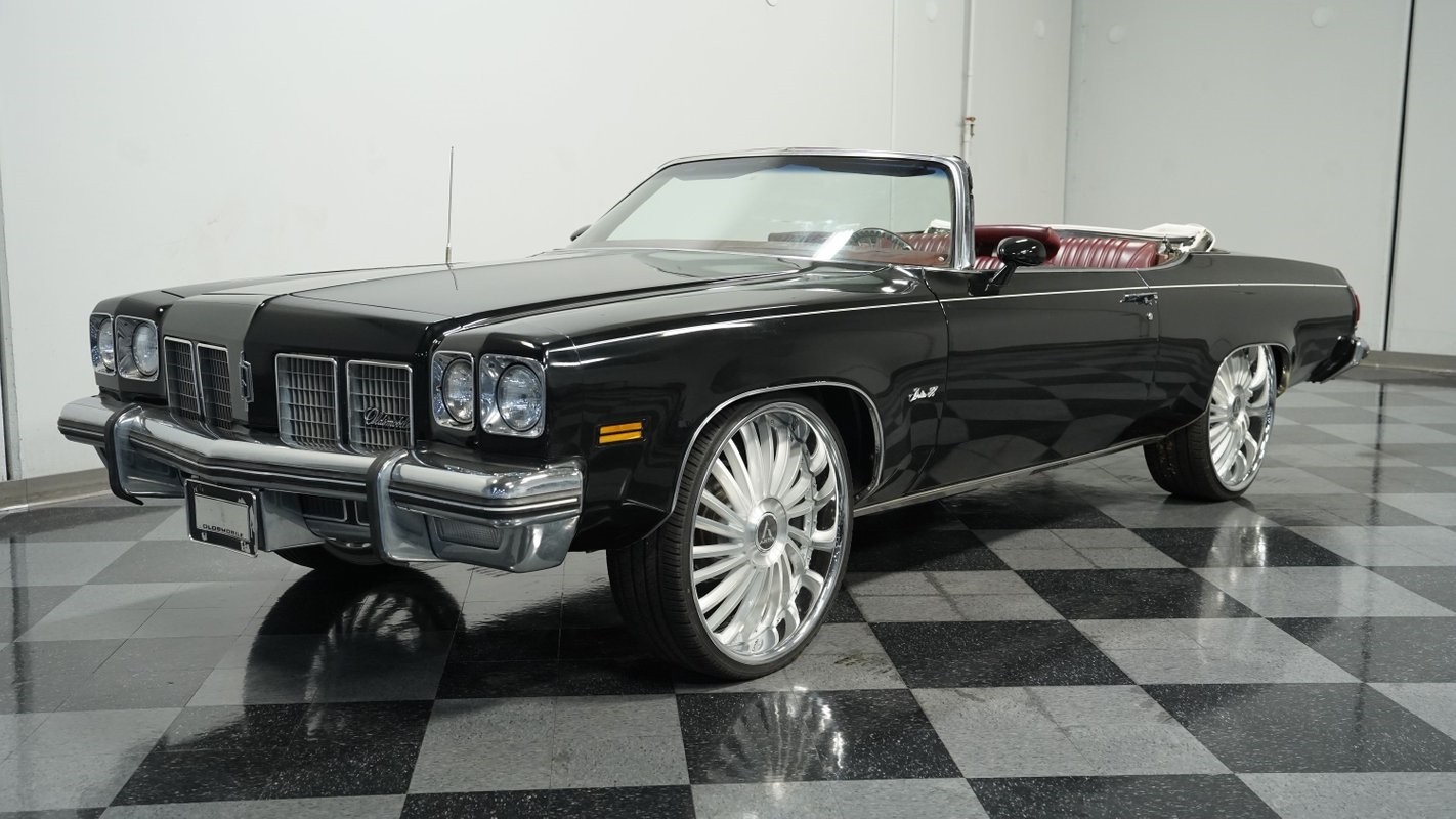 Oldsmobile-Eighty-Eight-1975-Convertible-5