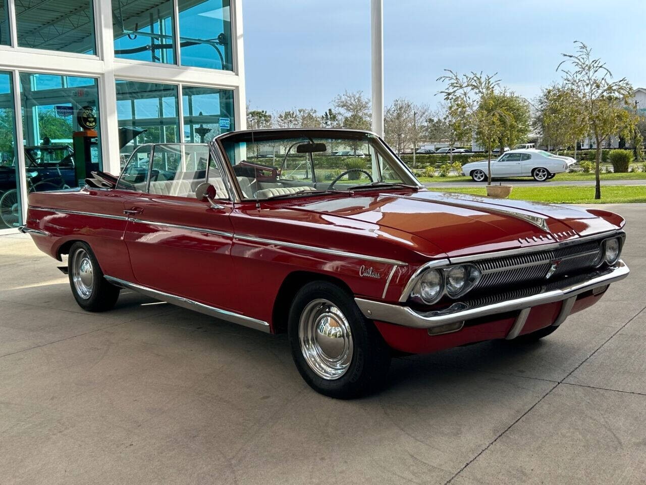 Oldsmobile-F-85-1962-Convertible-2