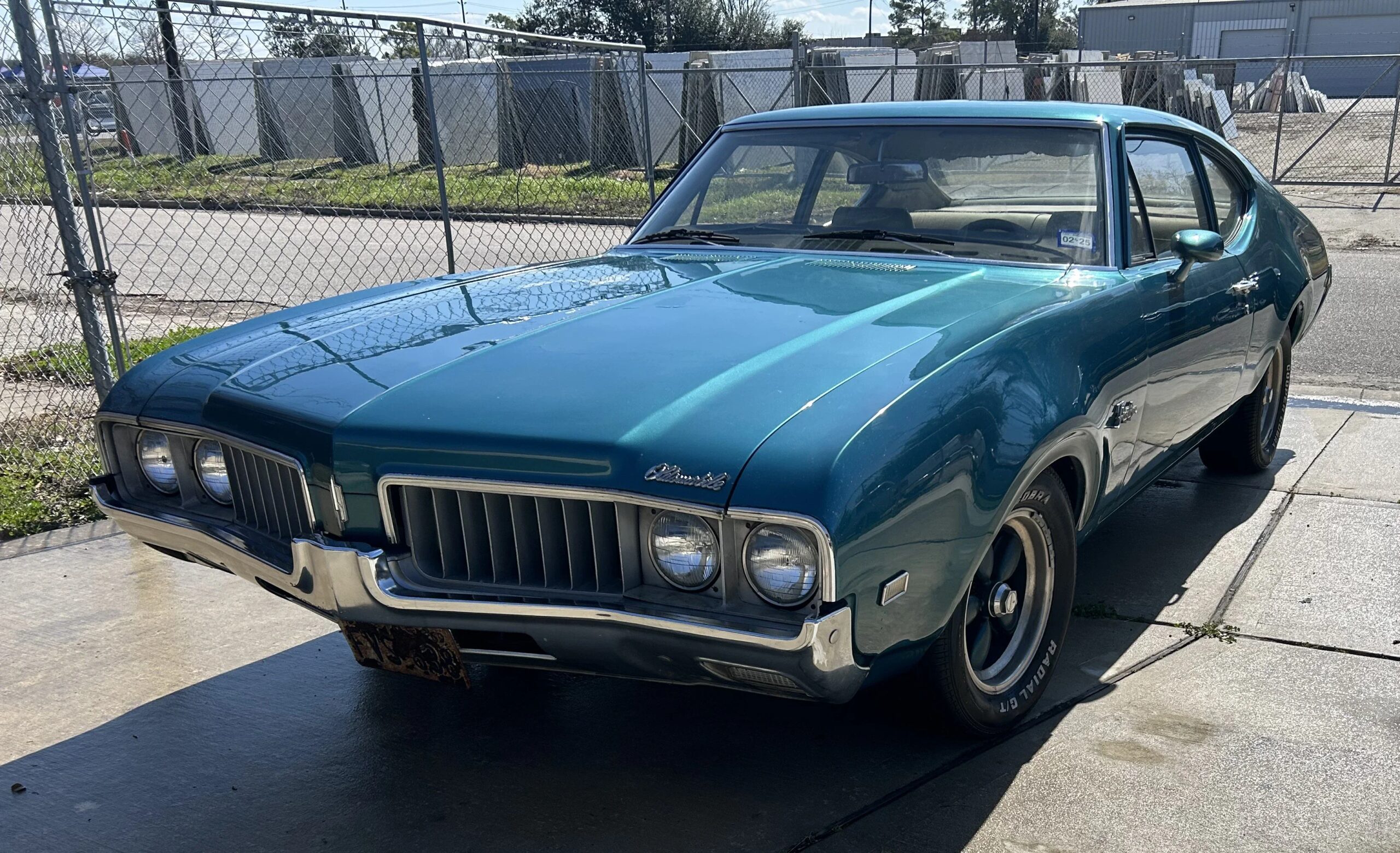 Oldsmobile-F-85-1969-Turquoise-Gold-1