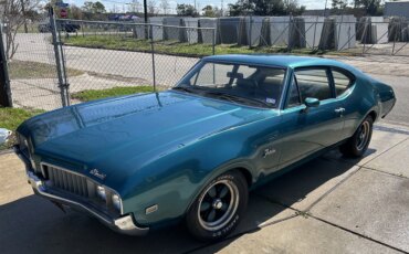 Oldsmobile-F-85-1969-Turquoise-Gold-2