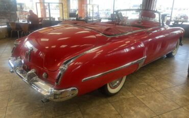 Oldsmobile-FUTURAMIC-98-1949-3