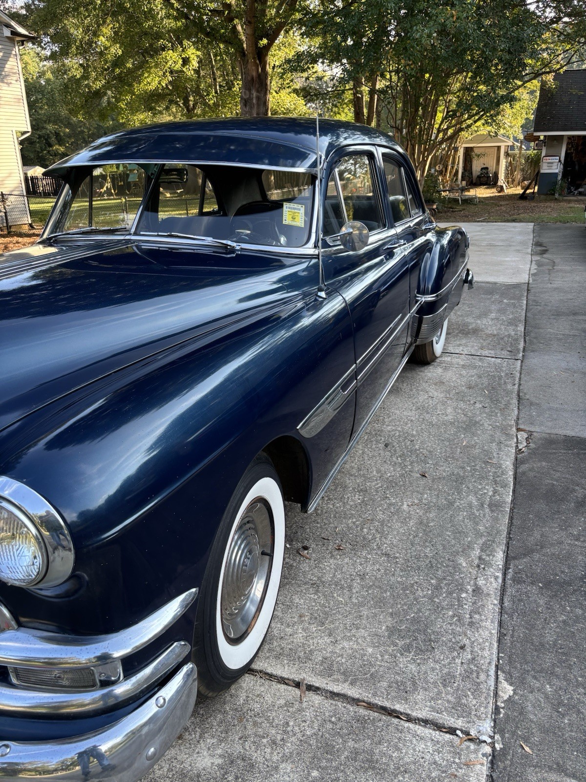 Oldsmobile-Ninety-Eight-1952-Sedan-3