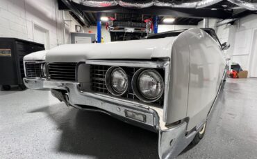 Oldsmobile-Ninety-Eight-98-1967-Convertible-1