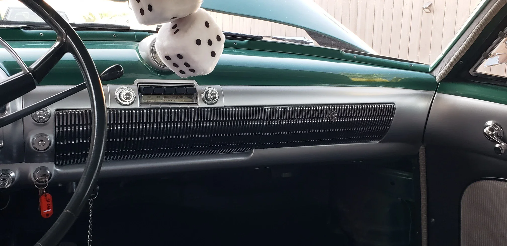 Oldsmobile-Ninety-eight-touring-sedan-1951-Green-Green-16