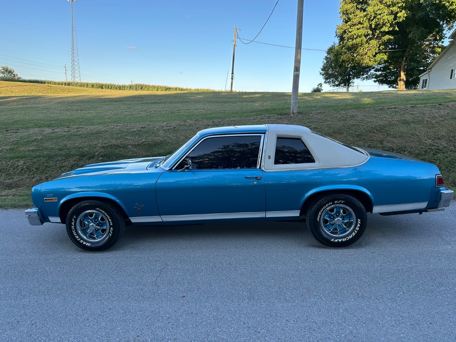 Oldsmobile-Omega-1975-Coupe-33