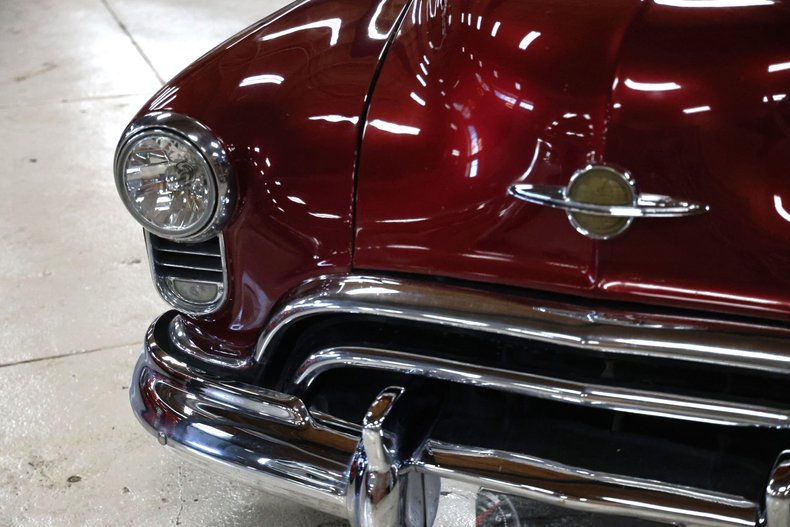 Oldsmobile-Rocket-88-1949-Burgundy-Dark-Charcoal-15