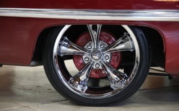 Oldsmobile-Rocket-88-1949-Burgundy-Dark-Charcoal-25