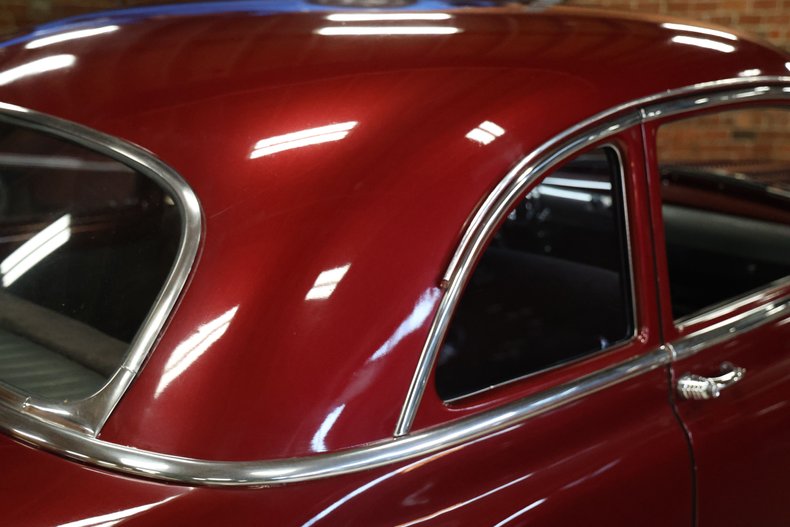 Oldsmobile-Rocket-88-1949-Burgundy-Dark-Charcoal-33