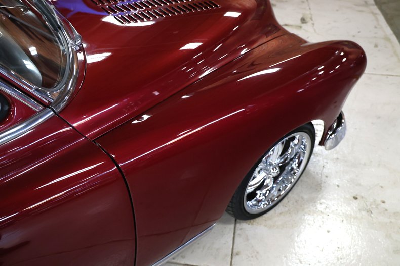 Oldsmobile-Rocket-88-1949-Burgundy-Dark-Charcoal-43