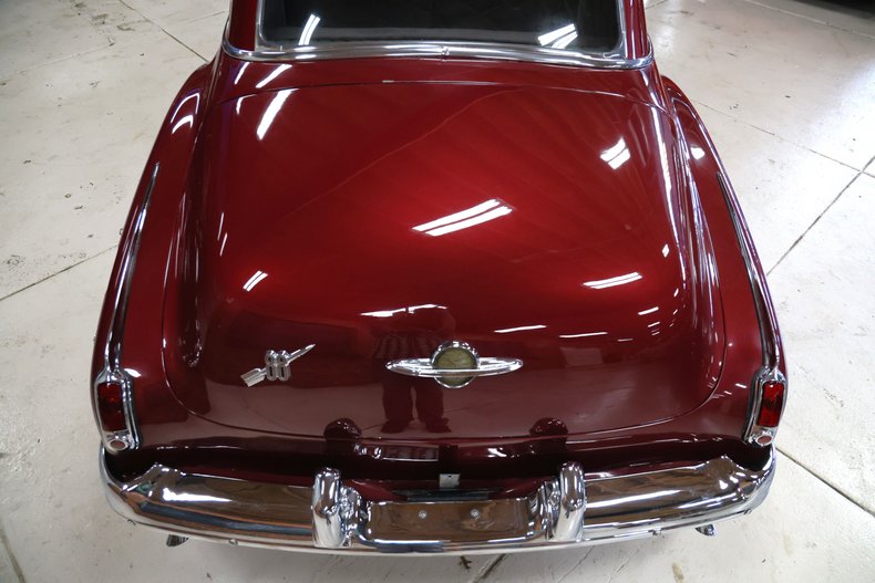Oldsmobile-Rocket-88-1949-Burgundy-Dark-Charcoal-5