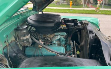 Oldsmobile-Rocket-88-1953-Sedan-4