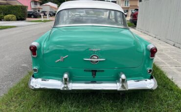 Oldsmobile-Rocket-88-1953-Sedan-6