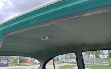 Oldsmobile-Rocket-88-1953-Sedan-9
