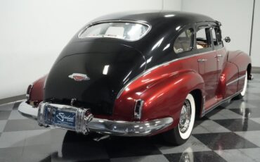 Oldsmobile-Series-76-1948-Sedan-10