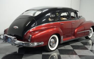 Oldsmobile-Series-76-1948-Sedan-11