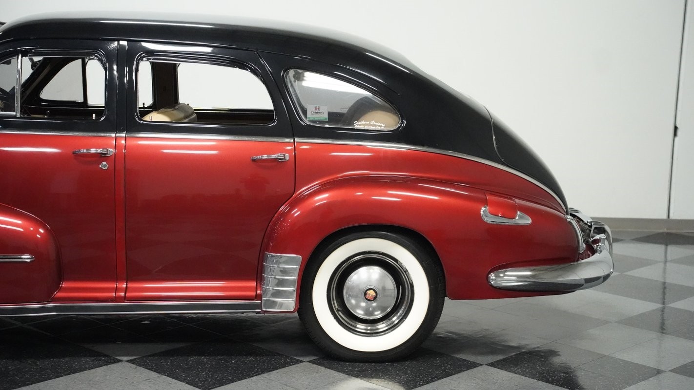 Oldsmobile-Series-76-1948-Sedan-22