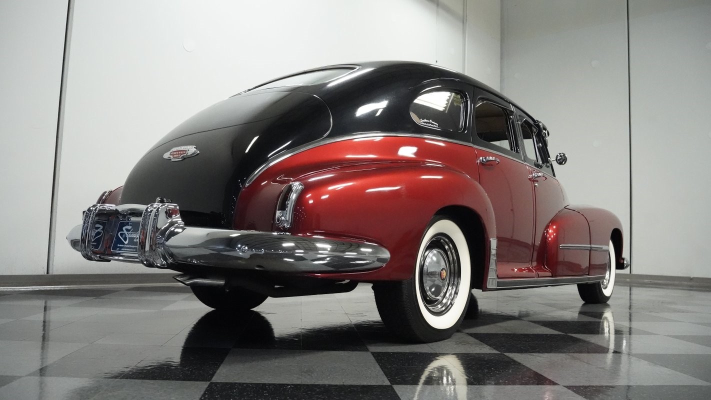 Oldsmobile-Series-76-1948-Sedan-23
