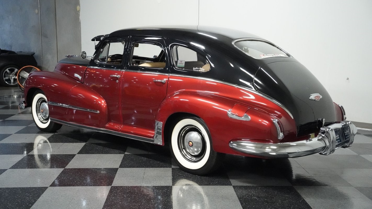 Oldsmobile-Series-76-1948-Sedan-7