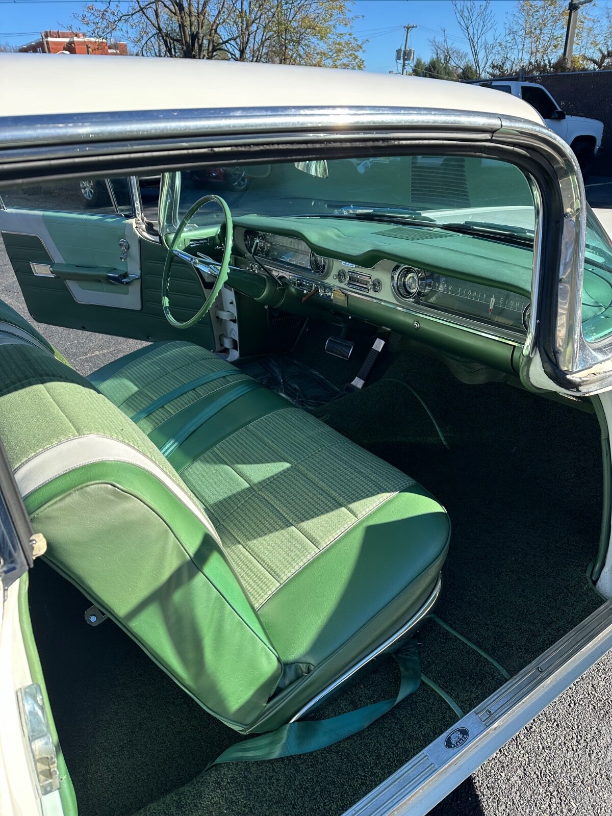 Oldsmobile-Super-88-1960-Coupe-13