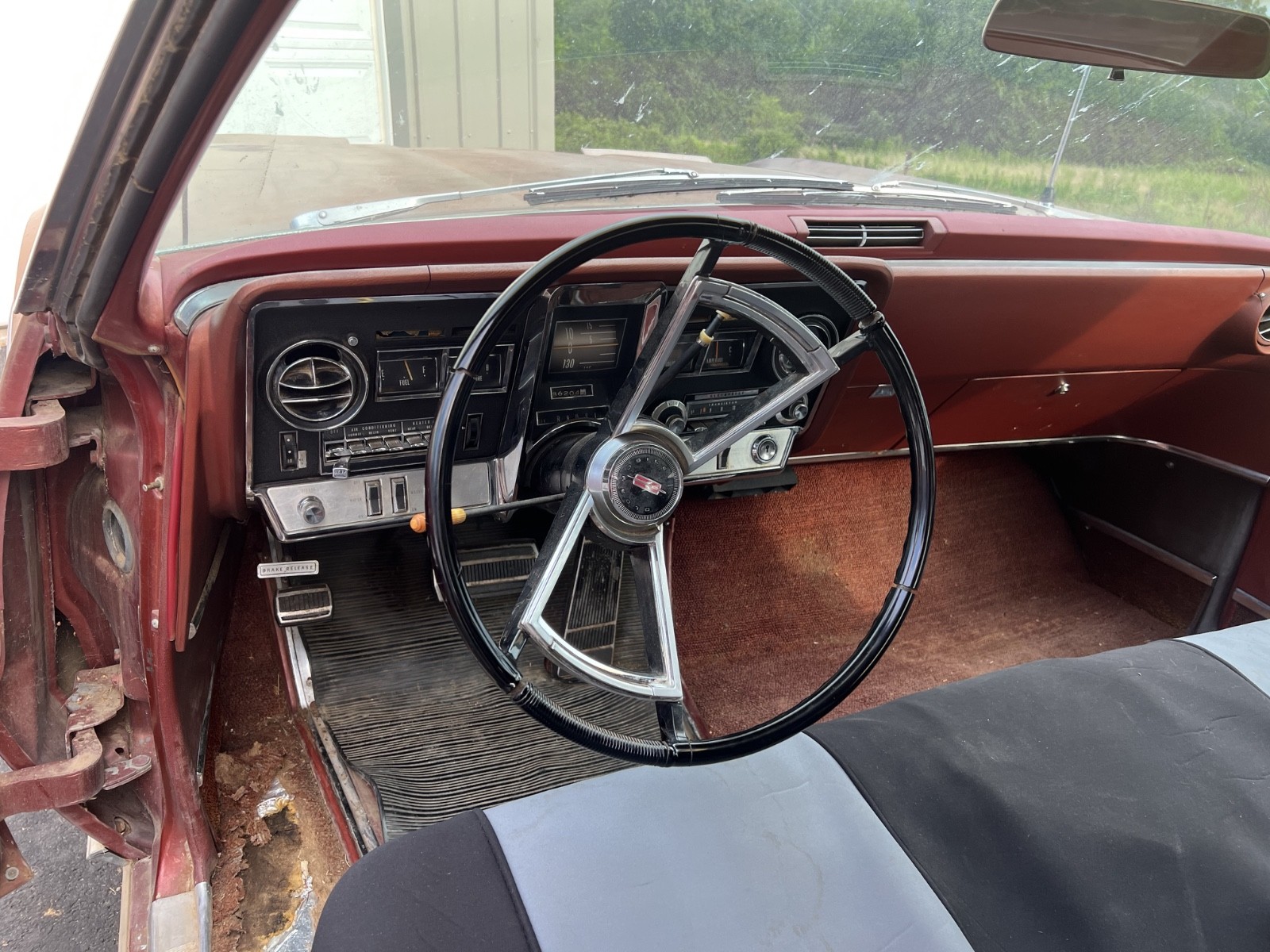 Oldsmobile-Toronado-1966-Coupe-7