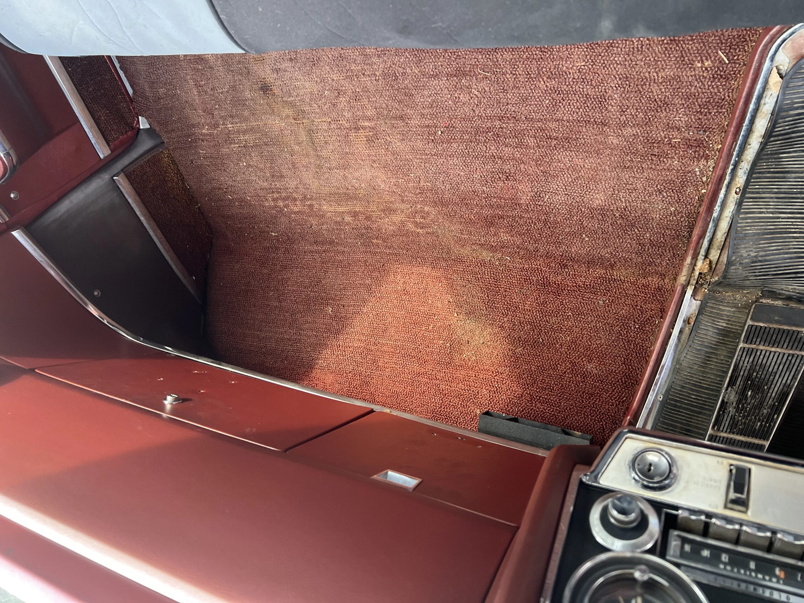Oldsmobile-Toronado-1966-Red-Red-9