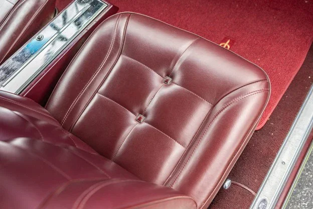 Oldsmobile-Toronado-1967-Red-Red-30