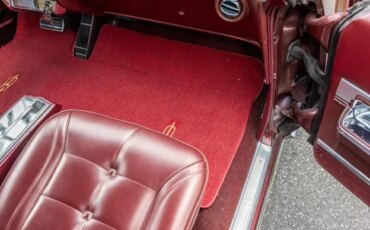 Oldsmobile-Toronado-1967-Red-Red-31
