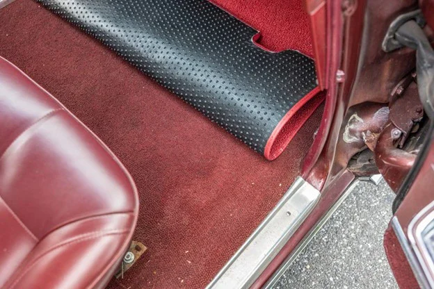 Oldsmobile-Toronado-1967-Red-Red-32