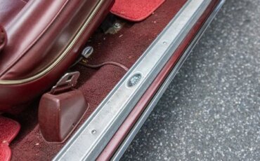 Oldsmobile-Toronado-1967-Red-Red-33