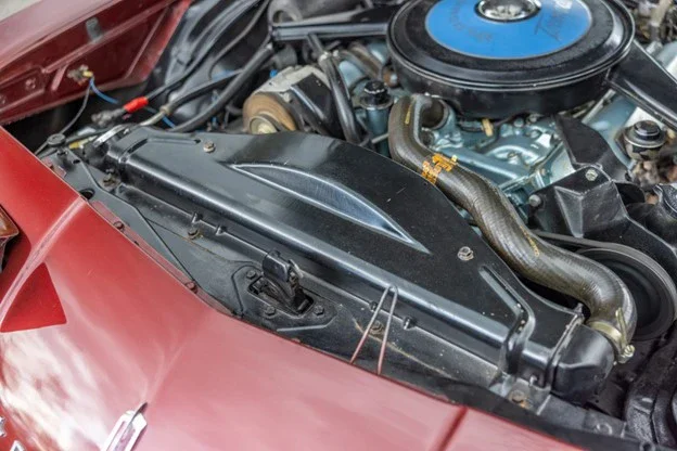 Oldsmobile-Toronado-1967-Red-Red-47