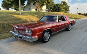 Oldsmobile-Toronado-1977-Coupe-10