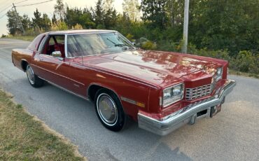 Oldsmobile-Toronado-1977-Coupe-30