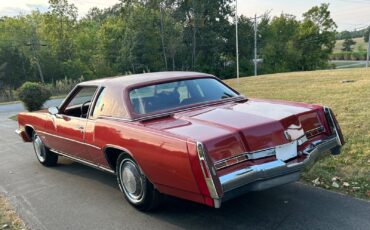 Oldsmobile-Toronado-1977-Coupe-38