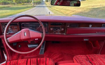 Oldsmobile-Toronado-1977-Coupe-8
