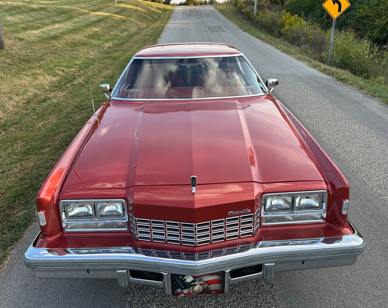 Oldsmobile-Toronado-1977-Coupe-9
