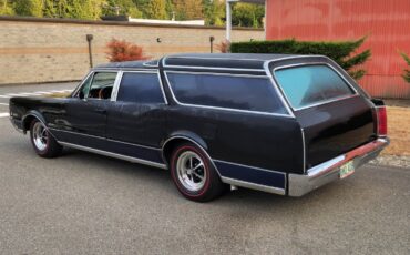 Oldsmobile-Vista-Cruiser-1967-Wagon-10