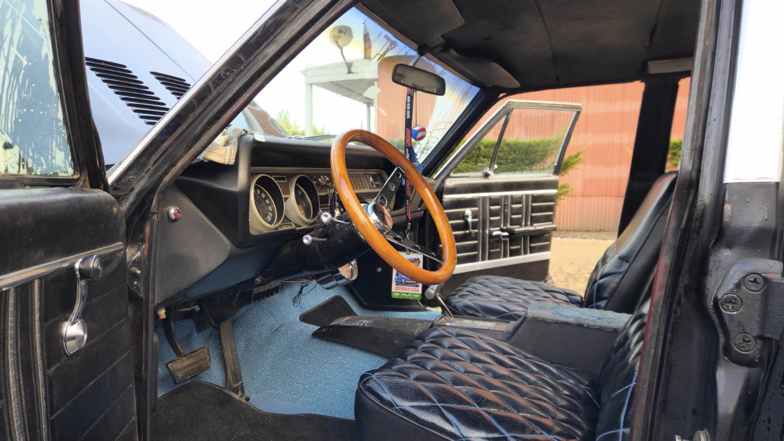 Oldsmobile-Vista-Cruiser-1967-Wagon-12